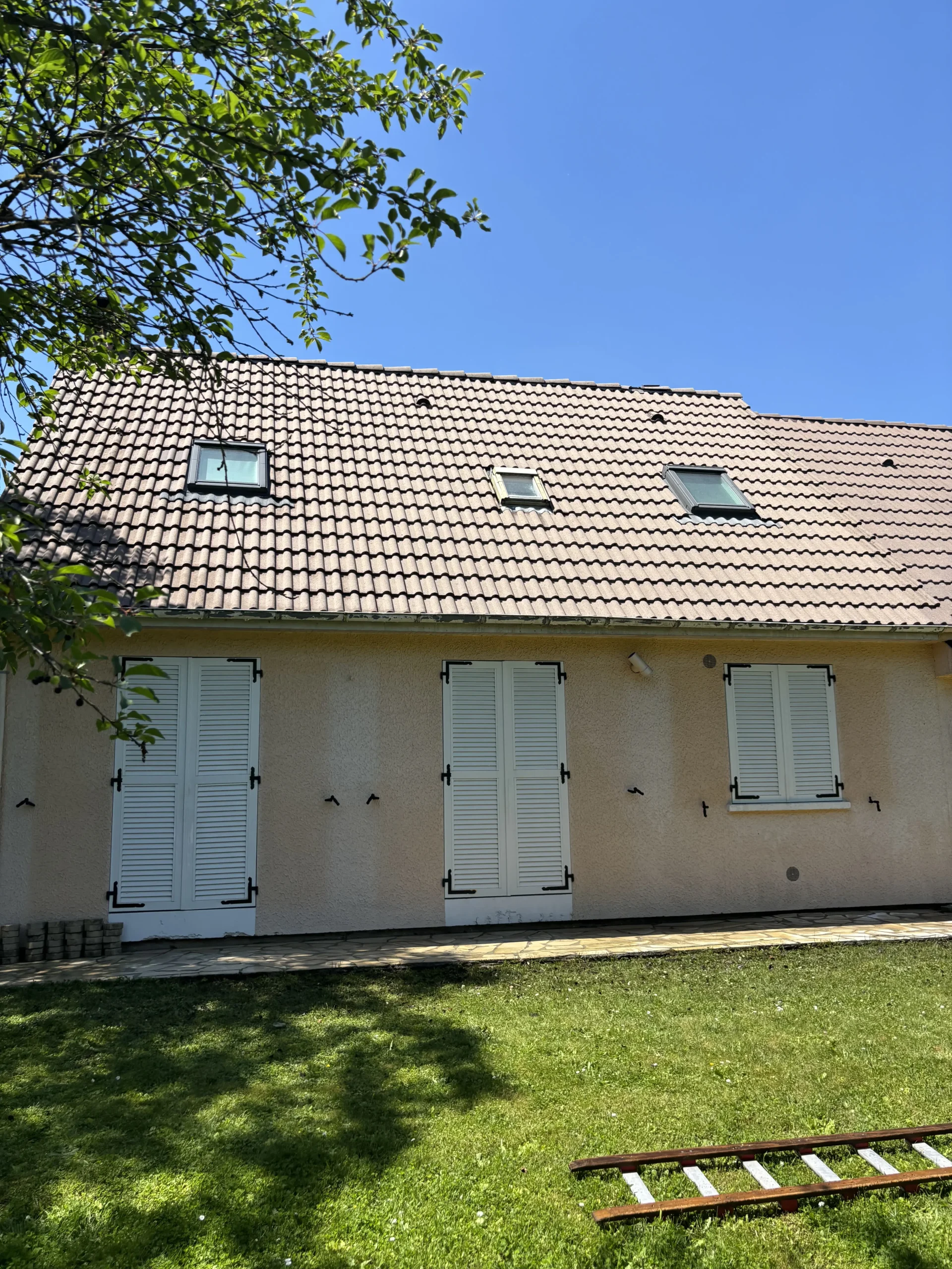 Travaux sur des volets